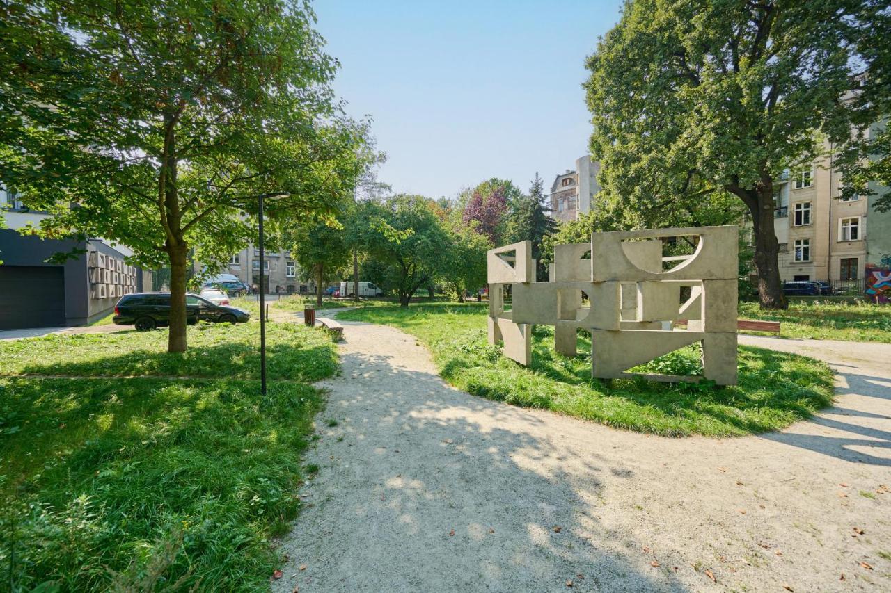 Nowoczesny Apartament Z Balkonem I Parkingiem W Centrum Wroclawia By Noclegi Renters Экстерьер фото